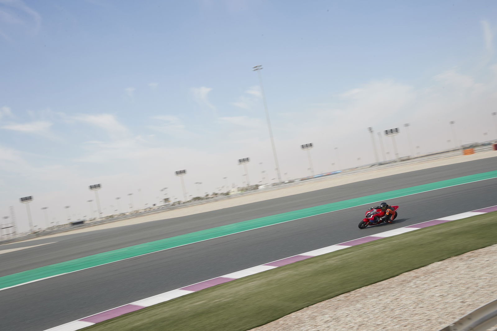 Honda CBR1000RR-R SP Visordown Review